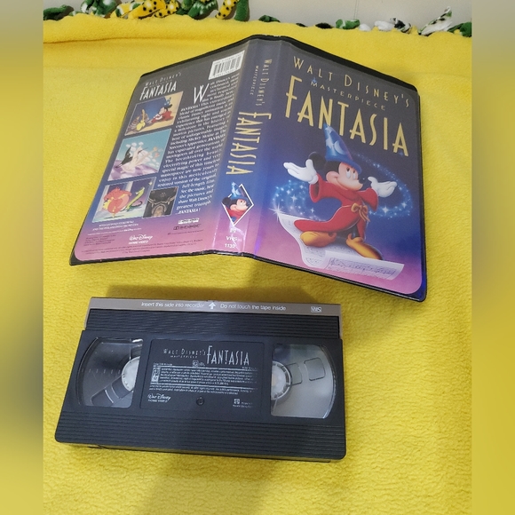 Disney's Fantasia VHS - Picture 2 of 3
